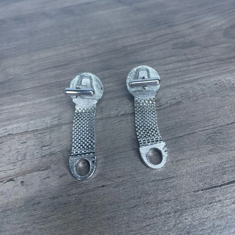 Set of men’s vintage The‎ Worlds best sportsman cuff links